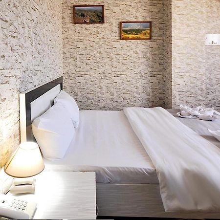 Hotel Kavela Tbilisi Ngoại thất bức ảnh