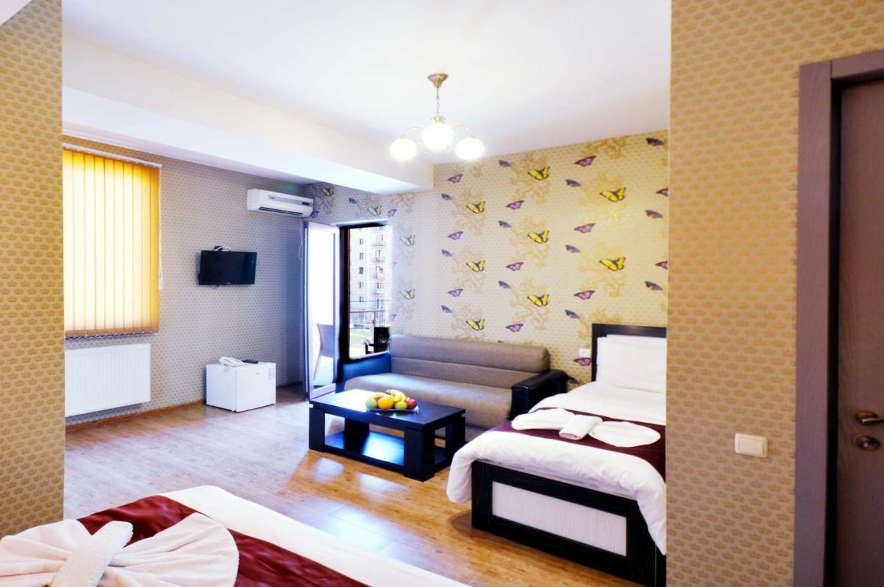 Hotel Kavela Tbilisi Ngoại thất bức ảnh